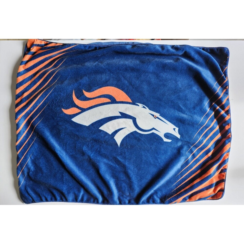NFL Denver Broncos Standard Pillow Case With Zipper Closure EUC 20"X26"